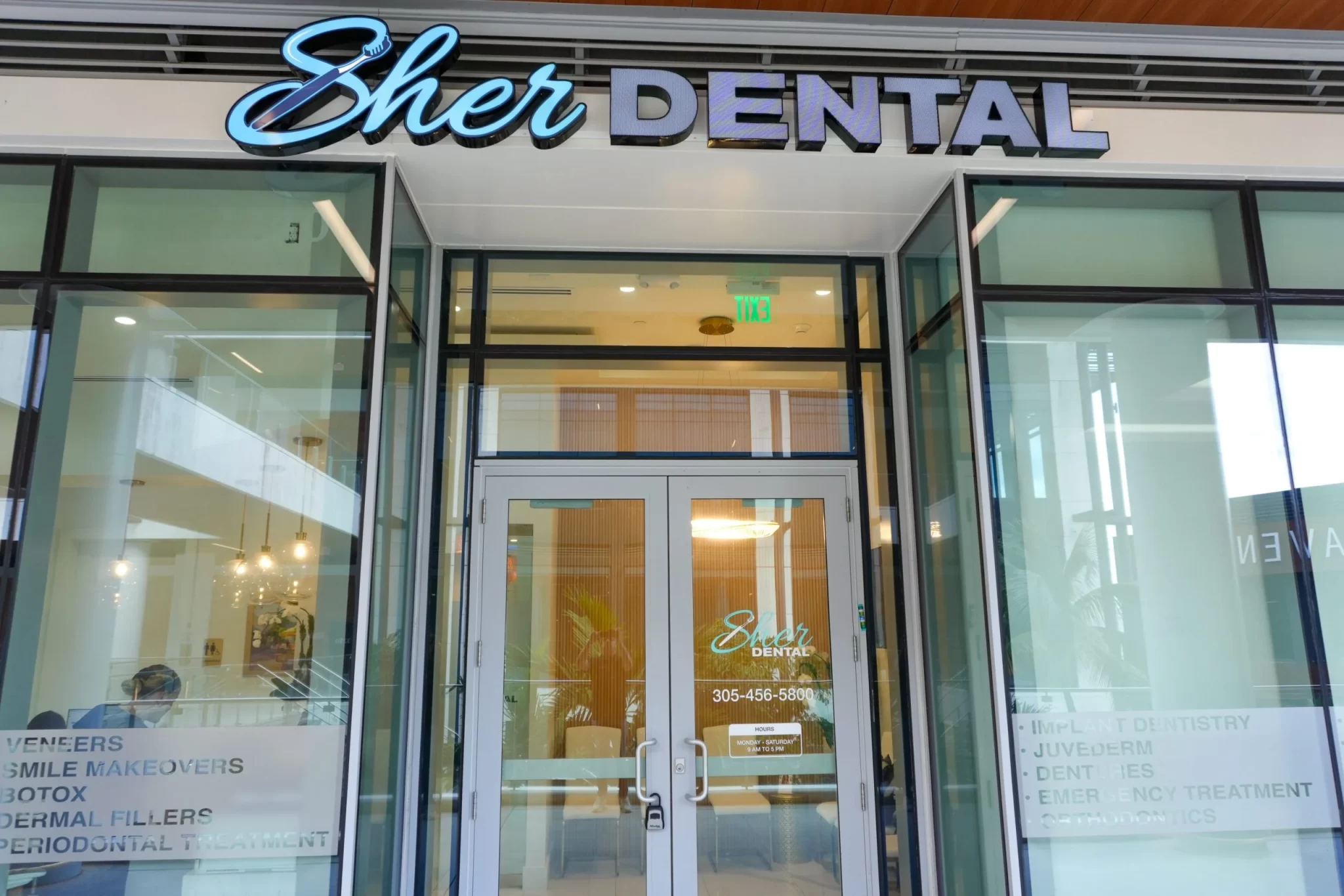 Interior of the Sher Dental Aventura office