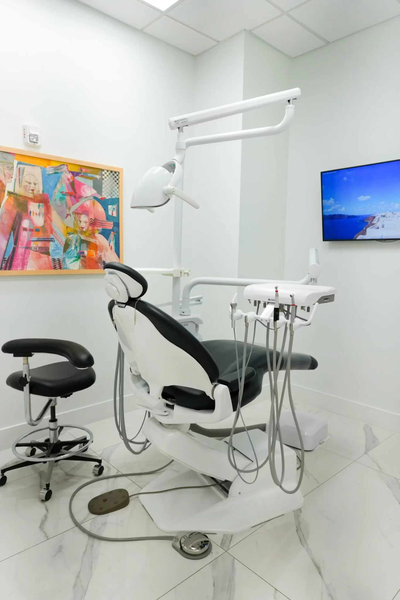 Interior of the Sher Dental Aventura office