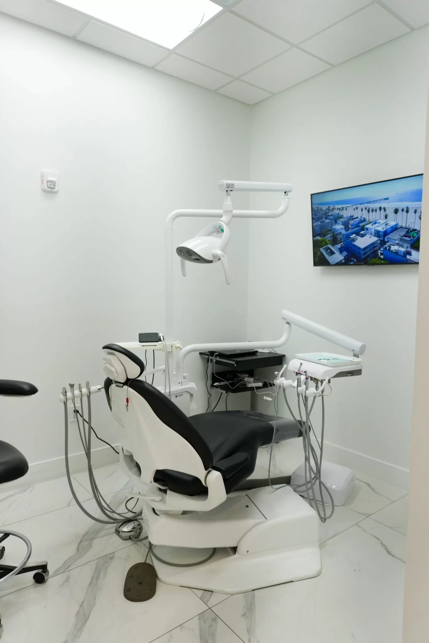 Interior of the Sher Dental Aventura office
