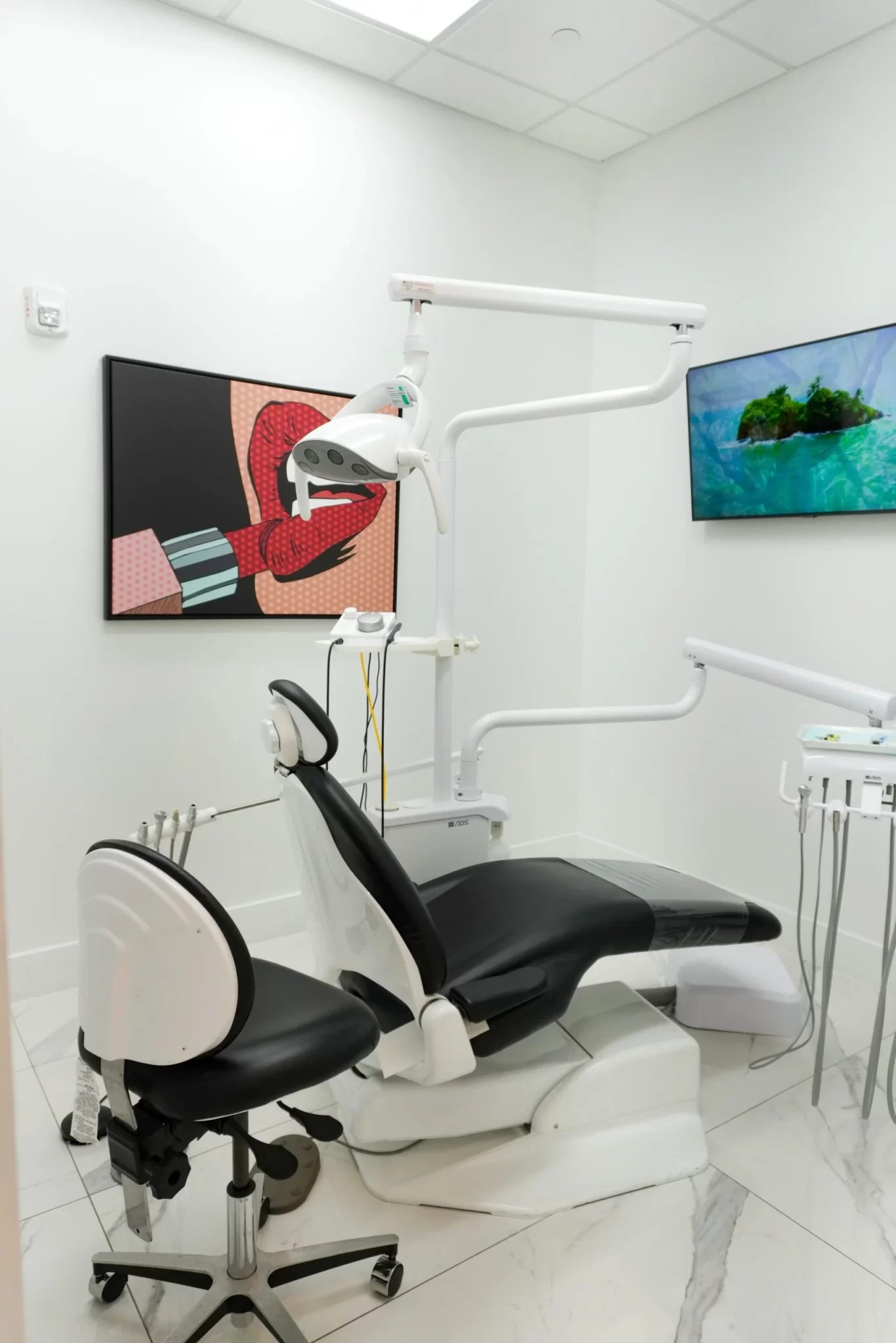 Interior of the Sher Dental Aventura office